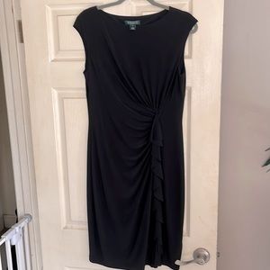 Lauren Ralph Lauren midi dress size 12 flattering black dress with ruching det